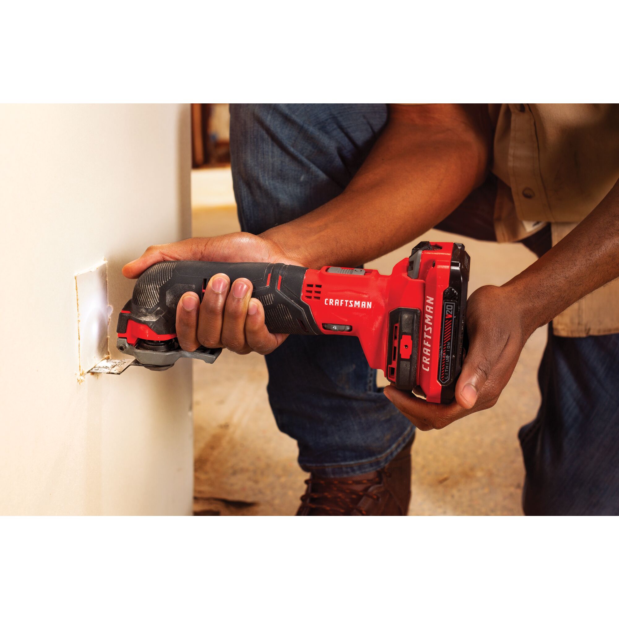 Oscillating tool deals with battery