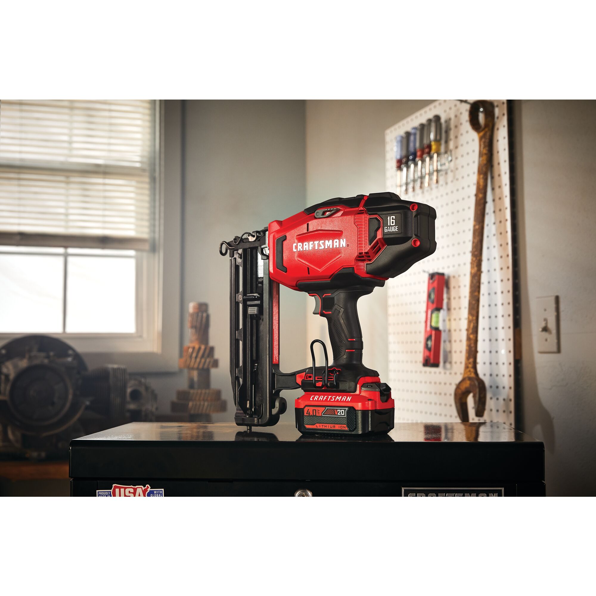 Battery operated finish online nailer