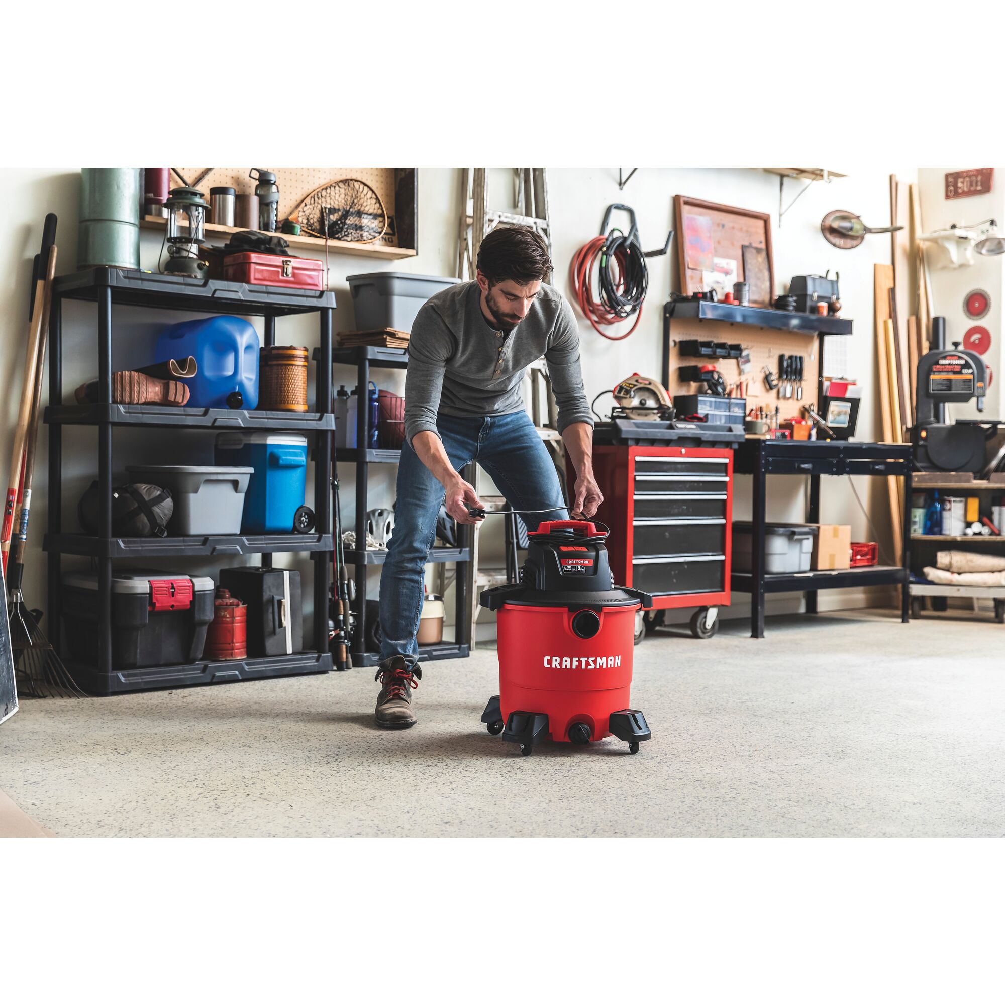 9 Gal.* 4.25 Peak HP** Wet/Dry Vac with Attachments | CRAFTSMAN